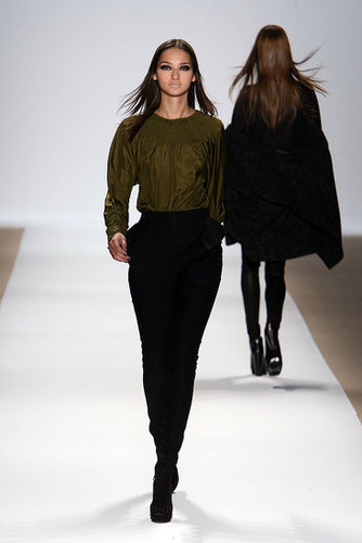 New York Fashion Week, Fall 2009: Yigal Azrouel New York Fashion Week, Fall 2009: Yigal Azrouel