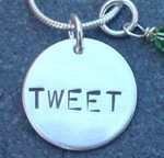 Tweet Necklace Is For Self Proclaimed Twitter Addicts 