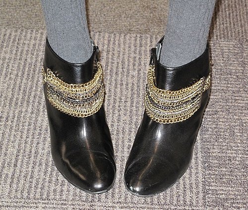 Fab DIY: Blingin' Shoe Chains 