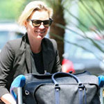 Celebrity Style: Kate Moss in Flight Chic 