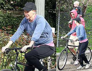Photos of Naomi Watts, Liev Schreiber, and Alexander Schreiber in LA