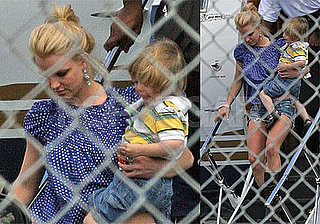 Photos of Britney Spears, Jamie Spears, Jayden James Spears Federline in Miami, Video of Britney Saying She is "Hanging Out"