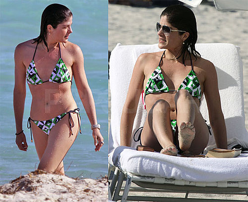 Bikini Photos of Selma Blair in Miami