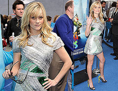 Photos of Reese Witherspoon and Kiefer Sutherland in LA Promoting Monsters vs. Aliens Photos of Reese Witherspoon and Kiefer Sutherland in LA Promoting Monsters vs. Aliens