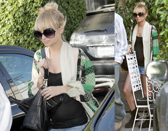 Pregnant Nicole Richie in LA