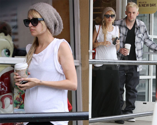 Nicole and Joel Hit Starbucks