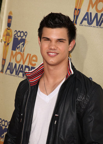 Boys on the Movie Award Red Carpet Boys on the Movie Award Red Carpet