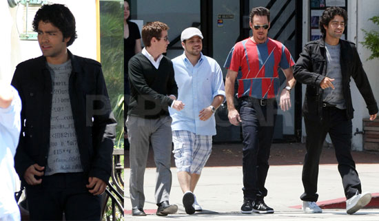 Photos of Kevin Connelly, Jerry Ferrara, Kevin Dillon, and Adrian Grenier Filming Entourage in LA Photos of Kevin Connelly, Jerry Ferrara, Kevin Dillon, and Adrian Grenier Filming Entourage in LA