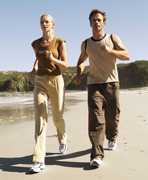 Walking to Stay Trim?  Aim For 100 Steps Per Minute