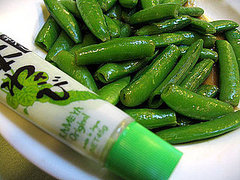 Healthy Recipe: Sugar Snap Peas With Wasabi Dressing