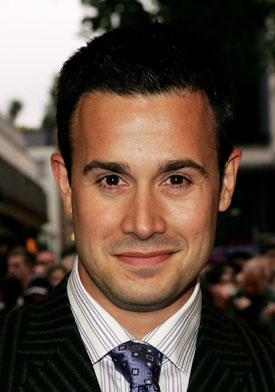 TV Casting News: Freddie Prinze Jr, Jessica Lucas, and More
