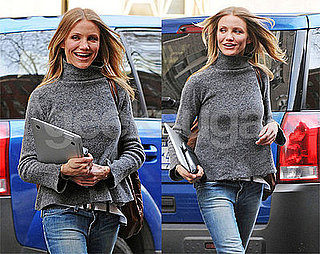 Cameron Diaz Photos With Her Slim MacBook Air Notebook and Kindle