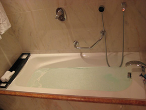 The Kindle Is Great, But Not So Great In the Bathtub
