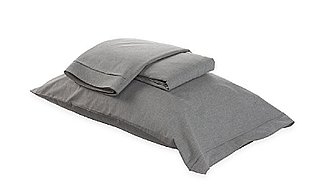 How to Use a Pillow Case as an Emergency Laptop Sleeve