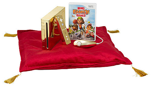 Daily Tech: The Queen to Receive a Gold-Plated Nintendo Wii