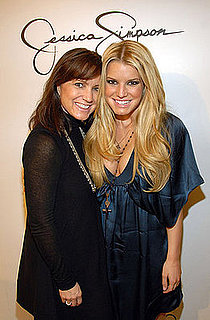 Tina Simpson's "Top Heavy" Twitter About Jess — Funny or Awkward? 