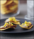 Plantain Chips With Chicken and Mojito Mango Salsa Plantain Chips With Chicken and Mojito Mango Salsa