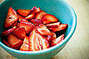 Yummy Links: From Strawberries to Serving Pedestals