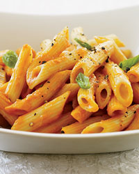 Fast & Easy Dinner: Penne With Triple Tomato Sauce Fast & Easy Dinner: Penne With Triple Tomato Sauce