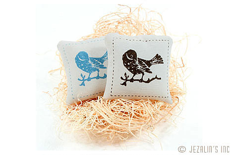 Harry Barker Bird Shaped Cat Nip Toys ($7)