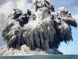 Week in Weird News: Underwater Volcano Blows Up the Sky