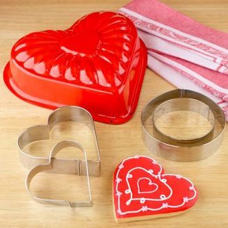 Set Your Table With Love This Valentine's Day 