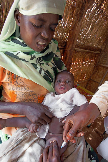 Vaccinating a Mother Also Protects Her Baby Vaccinating a Mother Also Protects Her Baby