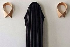 Lil Links: Coat Hooks With a Polished Look Lil Links: Coat Hooks With a Polished Look