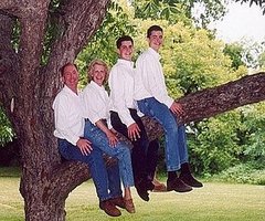 Awkward Family Photos Awkward Family Photos