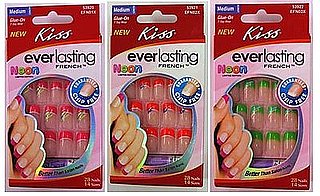 Do You Wear Fake Nails? 