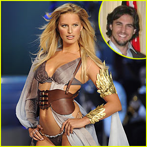 Karolina Kurkova is Pregnant!!!