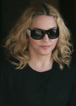 Roundup Of The Latest Entertainment News Stories — Mercy's Father Says Madonna Lacks "Good Morals"