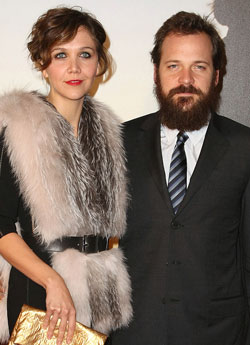 Sugar Bits — Maggie Gyllenhaal Marries Peter Sarsgaard
