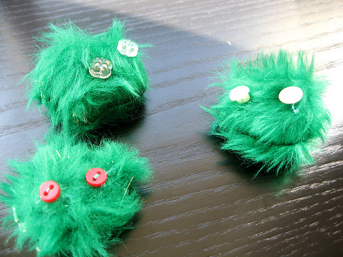 HAIR PIN (MUPPETS!)