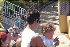Halle and Nahla at Sea World