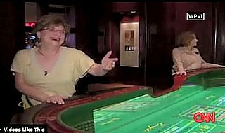 New Jersey Grandmother Cleans Up at Craps Table