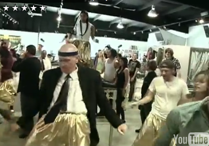Hammer Pants Dance Flash Mob