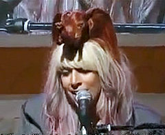 Lady Gaga’s Hair Elephant Suggests She’s Running Out of Ideas!
