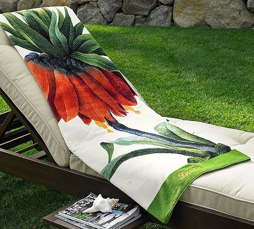 Steal of the Day: Lauria Beach Towel