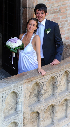 Romeo and Juliet Balcony Hosts First Wedding