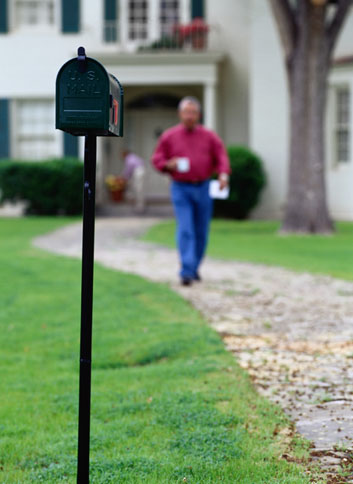 How-To: Say Happy Father's Day Without Spending a Cent How-To: Say Happy Father's Day Without Spending a Cent