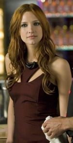 Melrose Place Style: Violet Foster