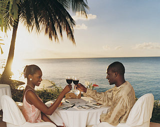 Sugar Shout Out: It's Honeymoon & iPhone Week!