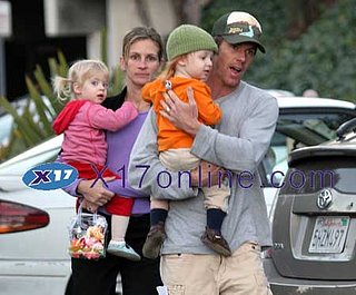 Julia Roberts is about to Eat, Pray and Love
