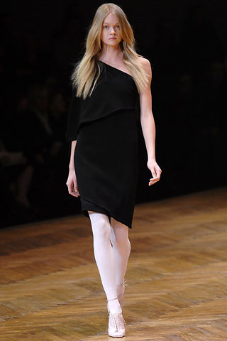Fall Glimpse: The Return of Minimalism 