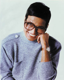 Fab Flash: Liz Claiborne R.I.P