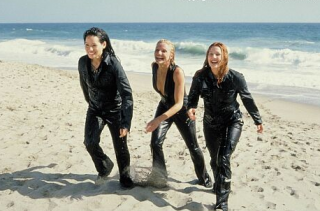 I Want This Wardrobe: Charlie's Angels 