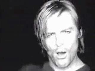 FABTV: Bryan Adams "The Only Thing That Looks Good on Me is You" 