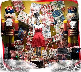 On Our Radar: Holiday Shopping With a Virtual Stylist 
