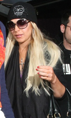 Is It in Poor Taste to Wear Religious Symbols as Fashion? 